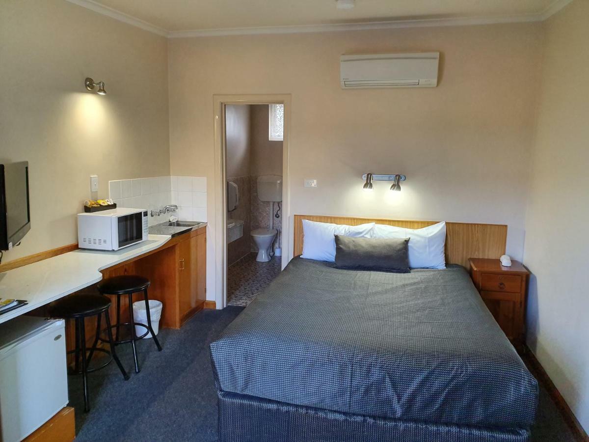 Tower Motor Inn Mount Gambier Kültér fotó